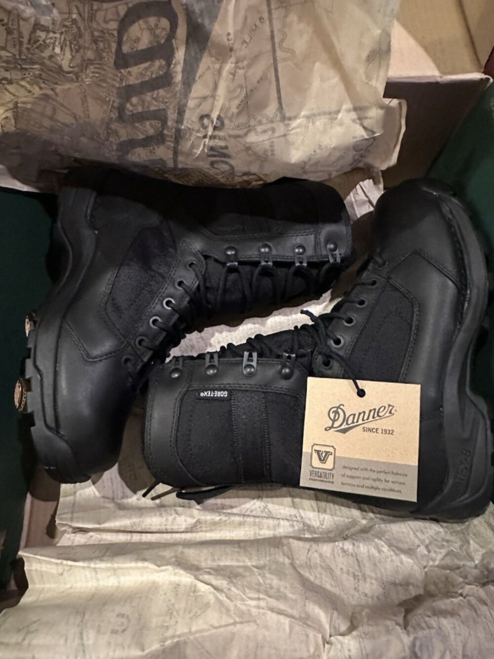 NWT Danner Women’s Striker Torrent TFX 8" Goretex Black Boot Size 7.5